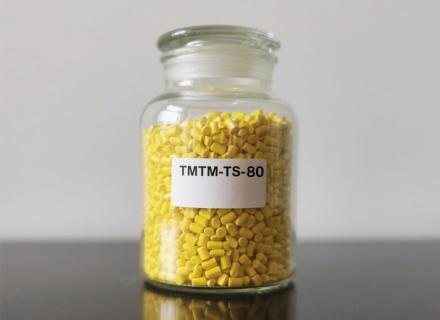 TMTM(TS)-80 naudojimas NR, SBR ir NBR junginiuose